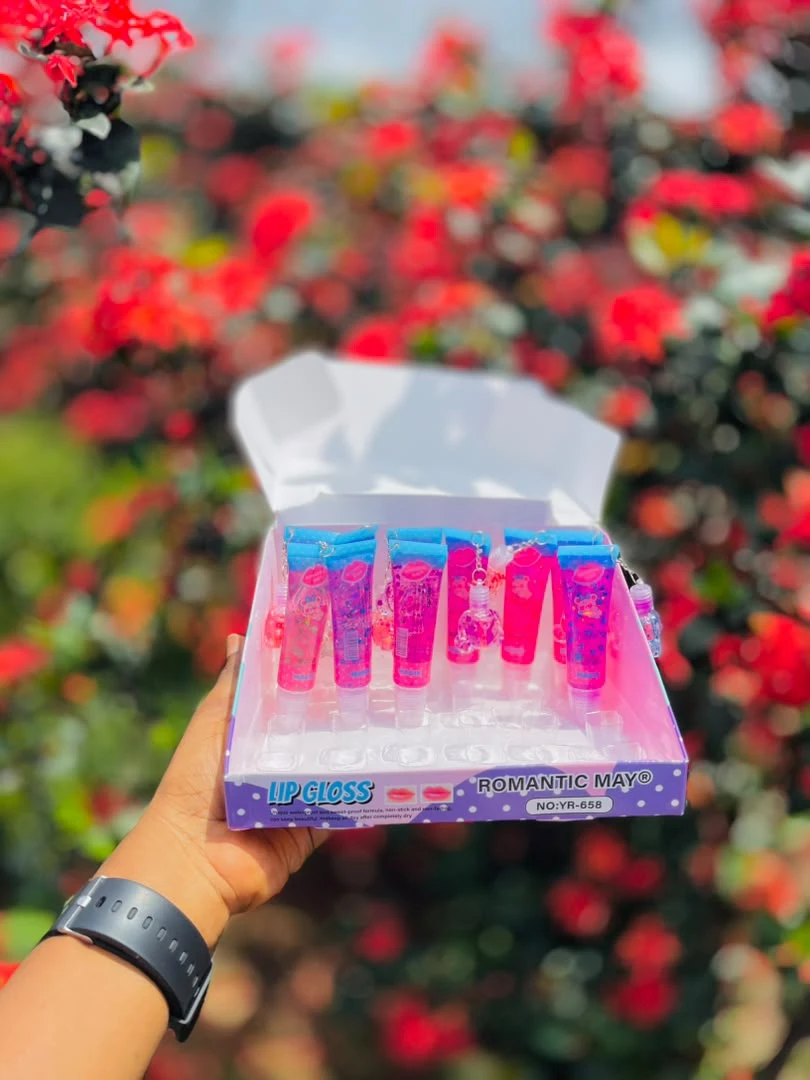 Lip gloss
